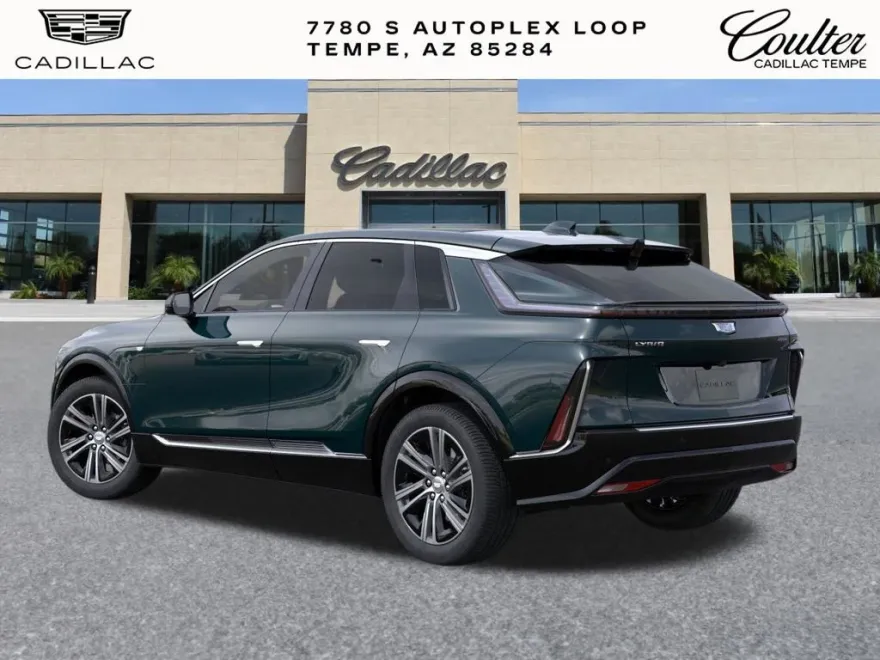 2025 Cadillac Lyriq Luxury photo 1