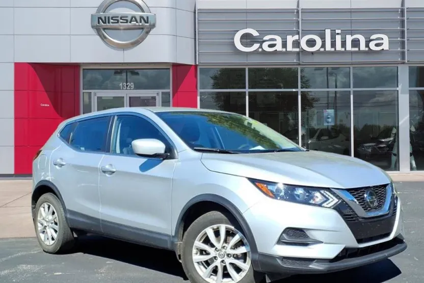2022 Nissan Rogue Sport S photo 1