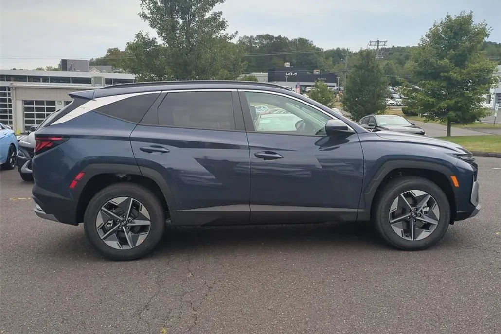 2026 Hyundai Tucson SEL photo 1