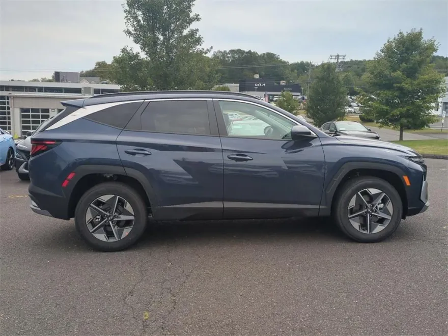 2026 Hyundai Tucson SEL photo 1