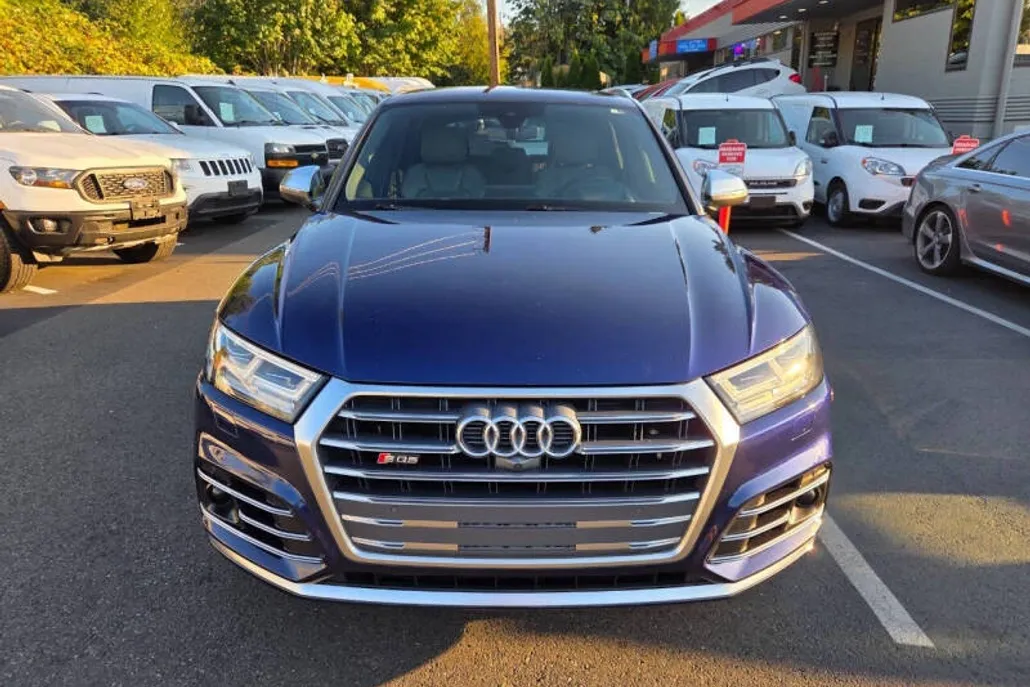 2018 Audi SQ5 Prestige photo 1