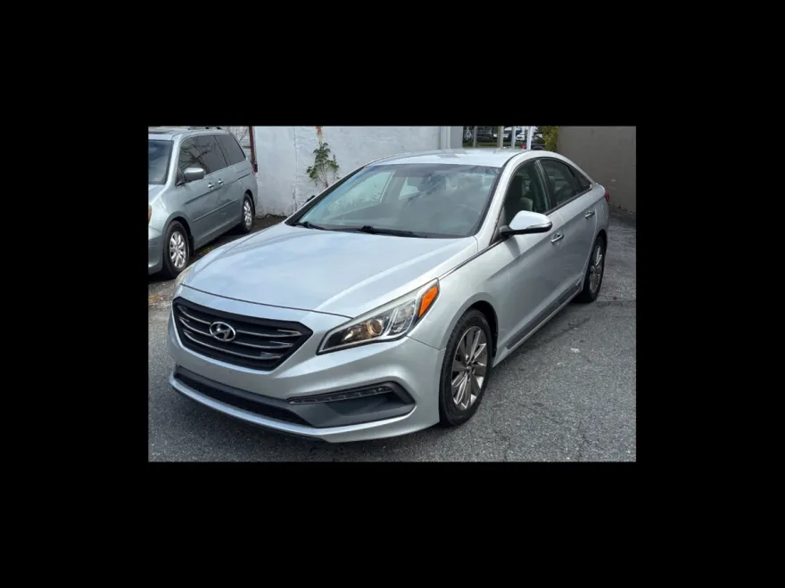 2015 Hyundai Sonata Sport photo 1