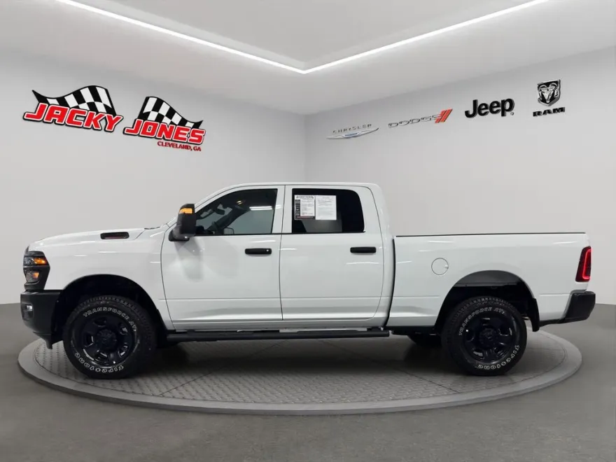 2025 Ram 2500 Tradesman photo 1