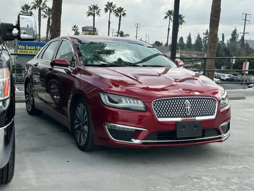 2017 Lincoln MKZ Hybrid Reserve photo 1