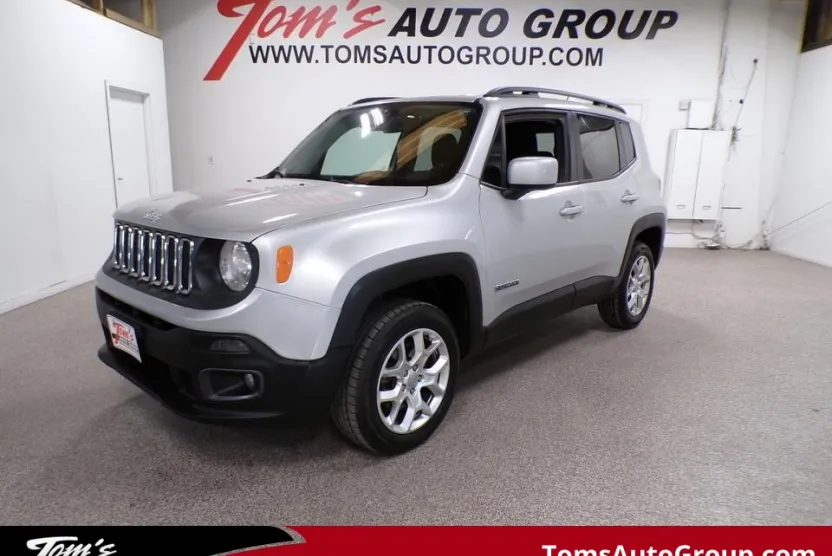 2016 Jeep Renegade Latitude photo 1