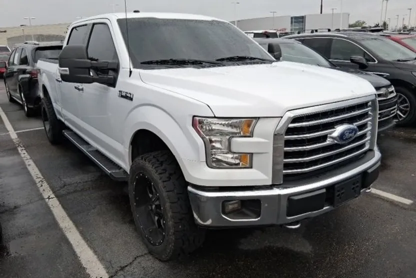 2017 Ford F-150 XLT photo 1