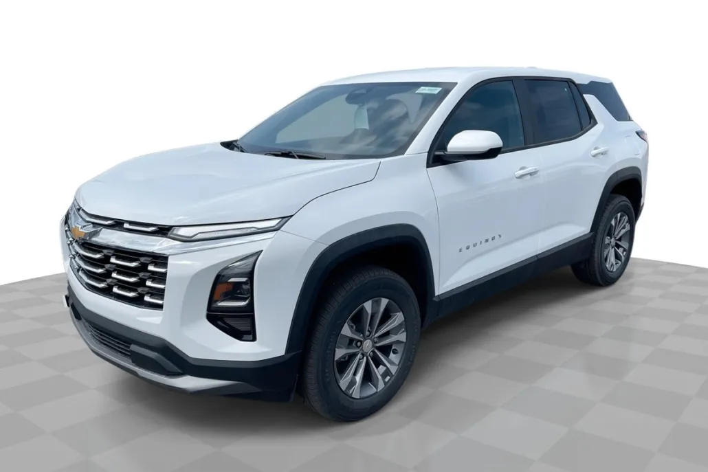 2026 Chevrolet Equinox LT photo 1