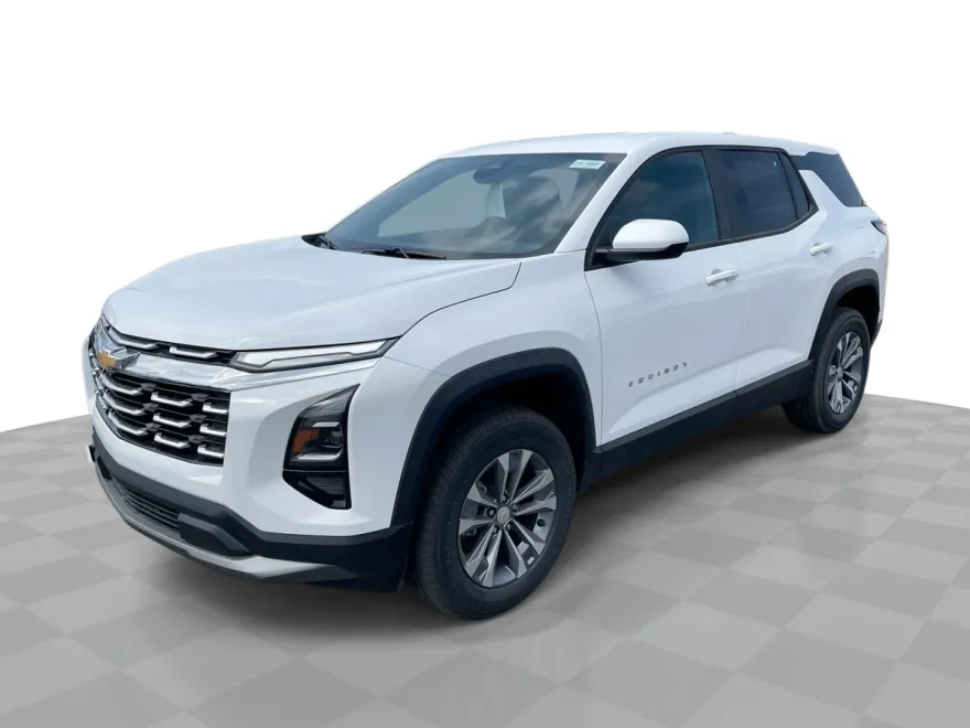 2026 Chevrolet Equinox LT photo 1