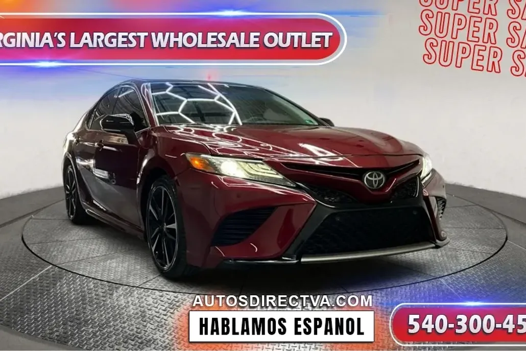 2018 Toyota Camry XSE photo 1