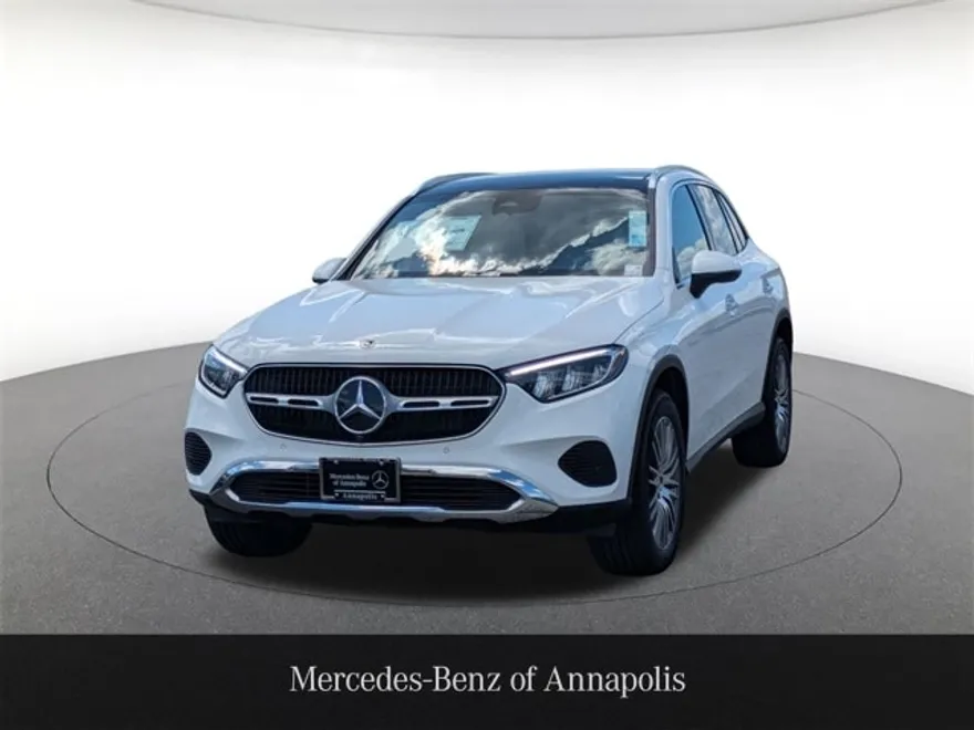 2026 Mercedes Benz GLC 300 4MATIC photo 1