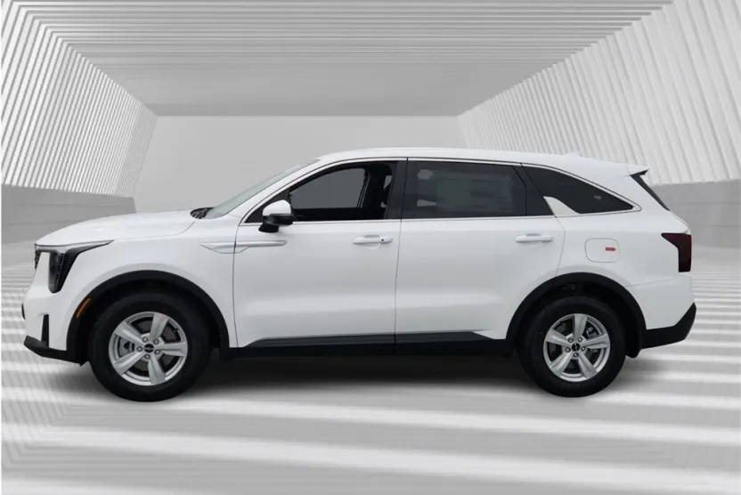 2025 Kia Sorento LX photo 1