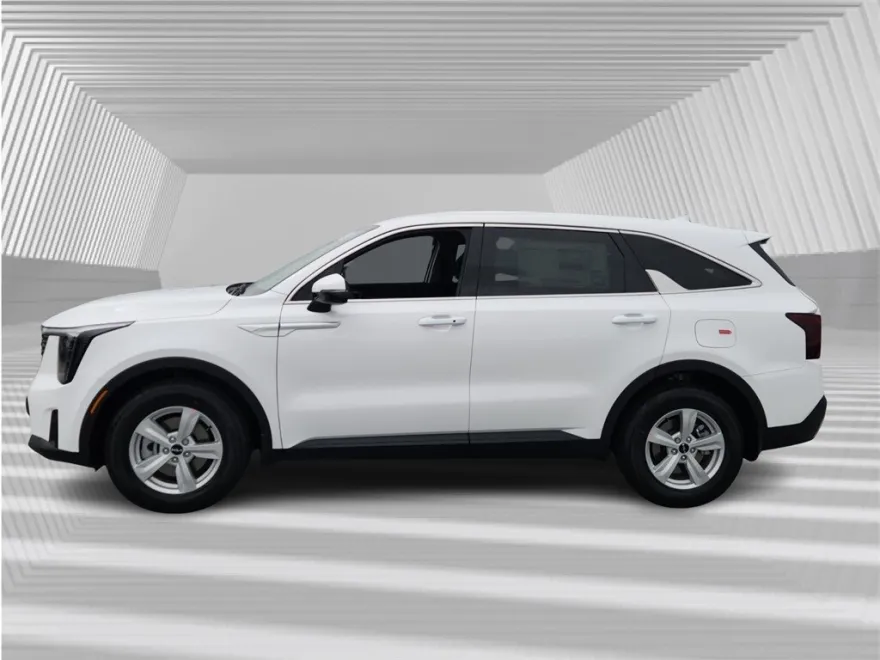 2025 Kia Sorento LX photo 1