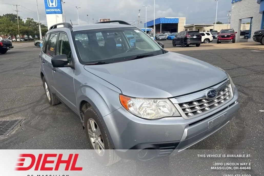2012 Subaru Forester 2.5X photo 1