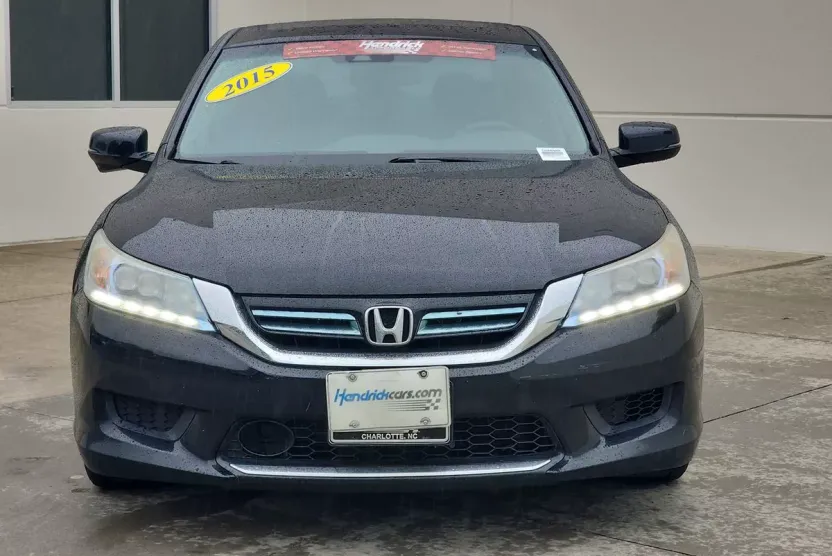 2015 Honda Accord Hybrid Touring photo 1