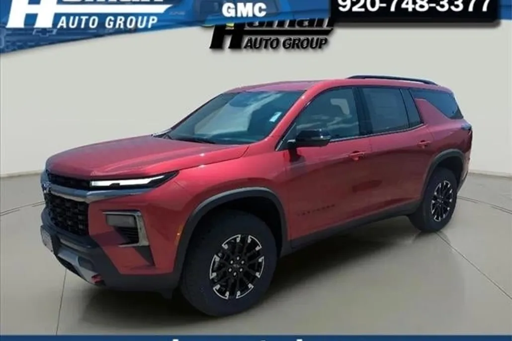 2025 Chevrolet Traverse Z71 photo 1
