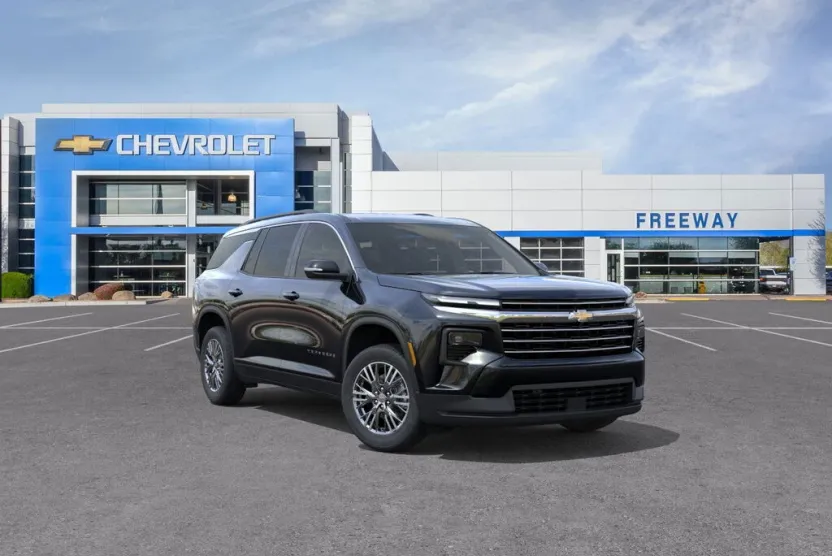 2026 Chevrolet Traverse 1LT photo 1