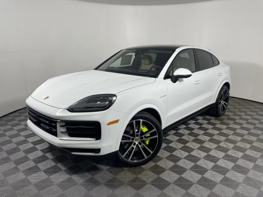 2026 Porsche Cayenne E-Hybrid Coupe photo 1