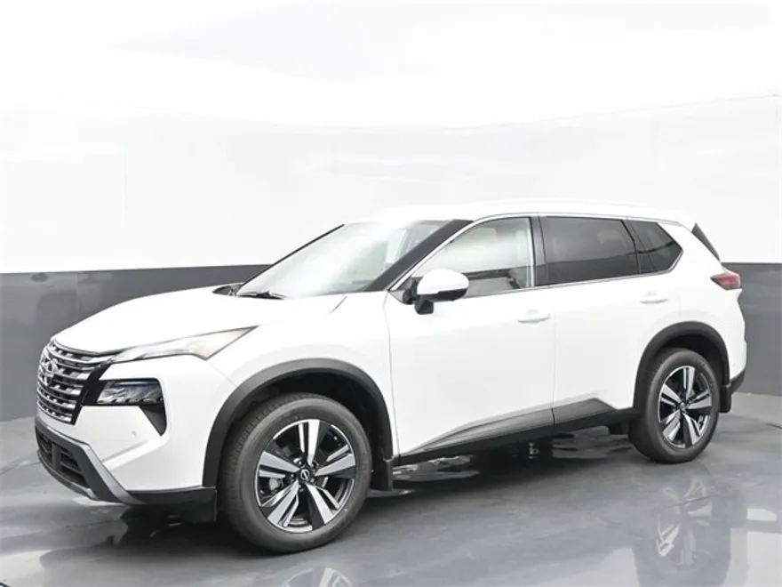 2025 Nissan Rogue SL photo 1