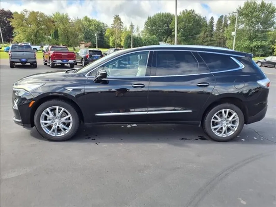 2022 Buick Enclave Premium photo 1