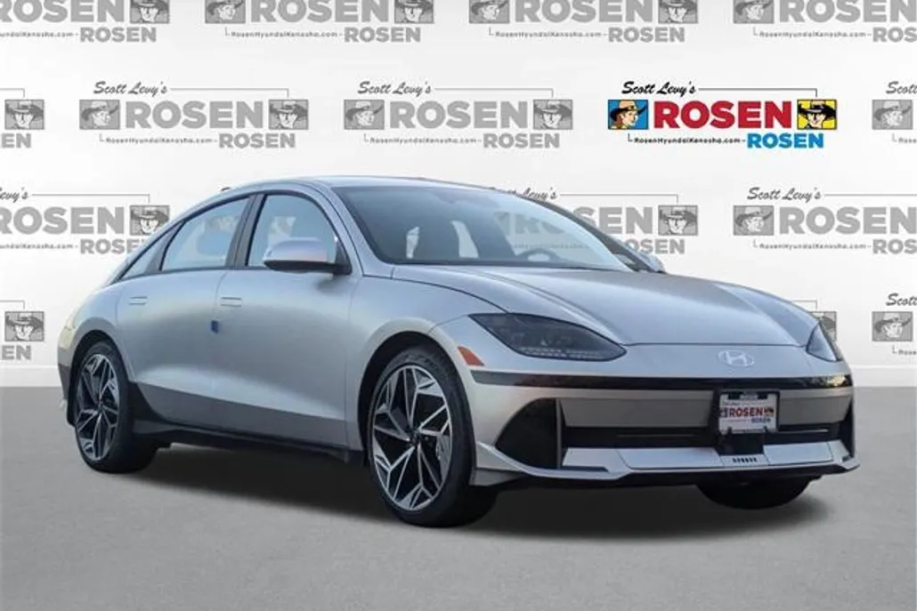 2025 Hyundai Ioniq 6 SEL photo 1