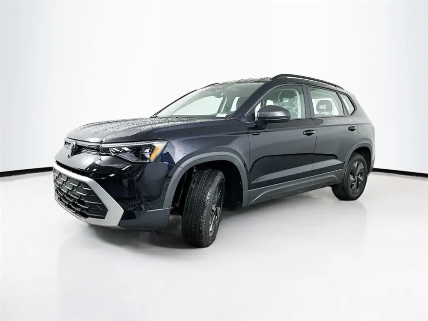 2025 Volkswagen Taos S photo 1