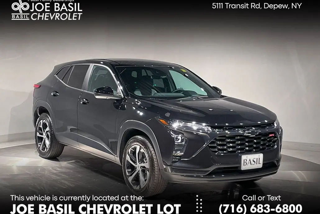 2024 Chevrolet Trax photo 1