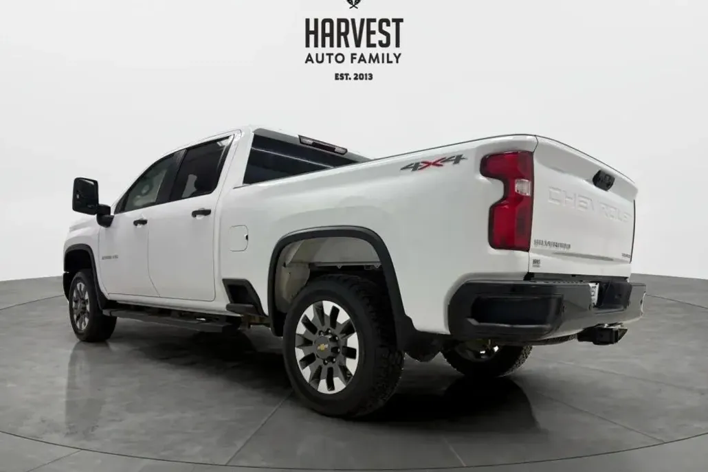2024 Chevrolet Silverado 2500HD Custom photo 1