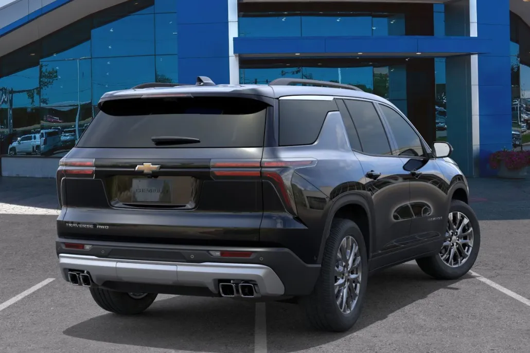 2026 Chevrolet Traverse photo 1