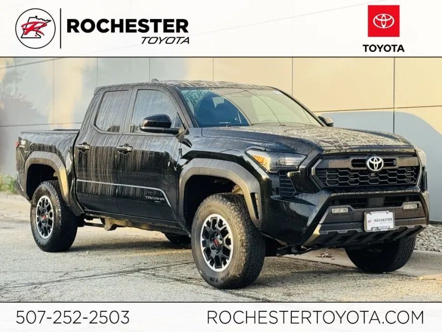 2024 Toyota Tacoma TRD Off-Road 4x4 photo 1