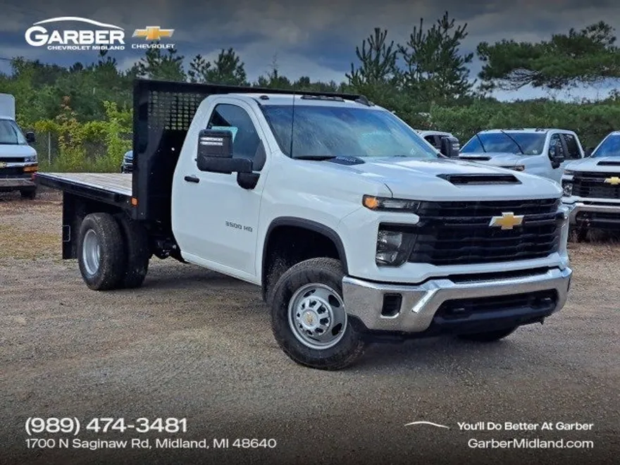 2025 Chevrolet Silverado 3500HD Work Truck photo 1