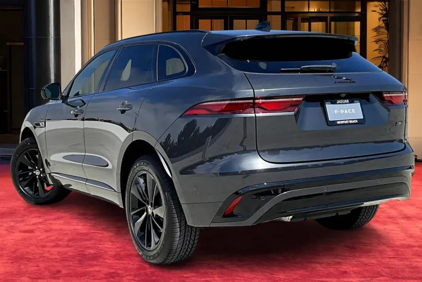 2026 Jaguar F-PACE P250 R-Dynamic S photo 1