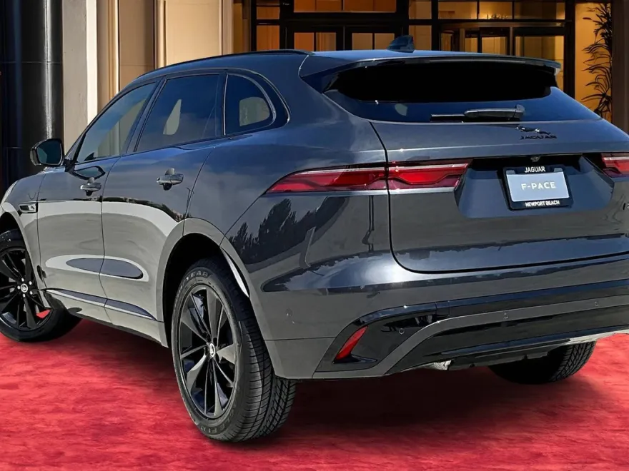 2026 Jaguar F-PACE P250 R-Dynamic S photo 1