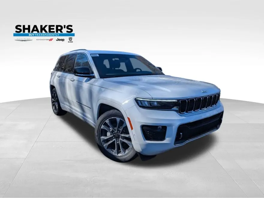 2025 Jeep Grand Cherokee Overland photo 1