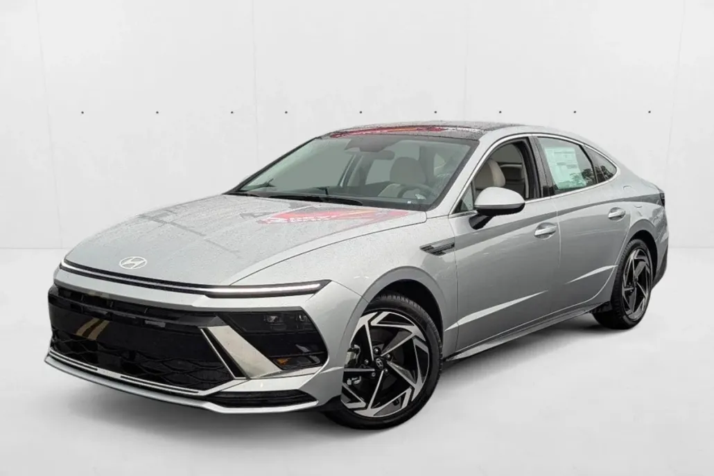 2024 Hyundai Sonata SEL photo 1