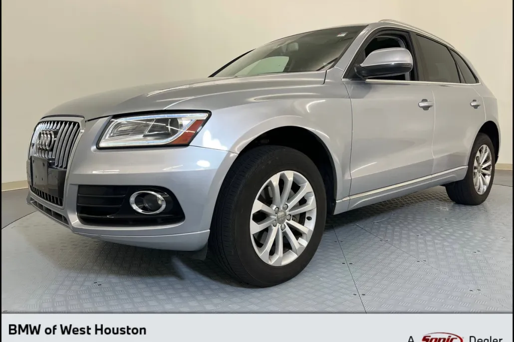 2015 Audi Q5 2.0T Premium photo 1