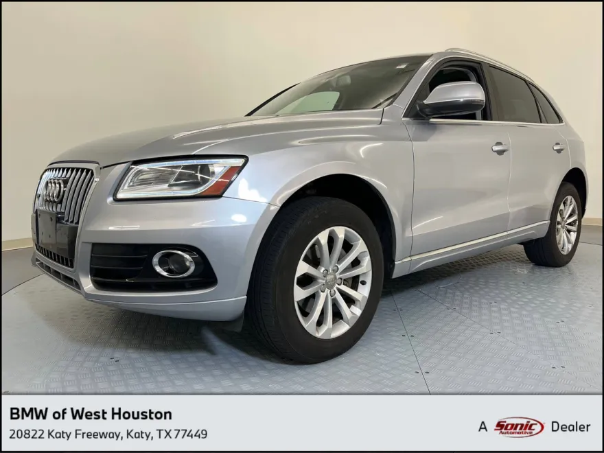 2015 Audi Q5 2.0T Premium photo 1