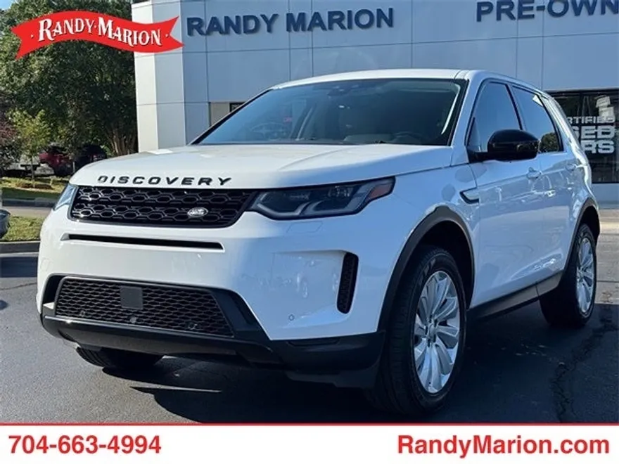 2020 Land Rover Discovery Sport SE photo 1