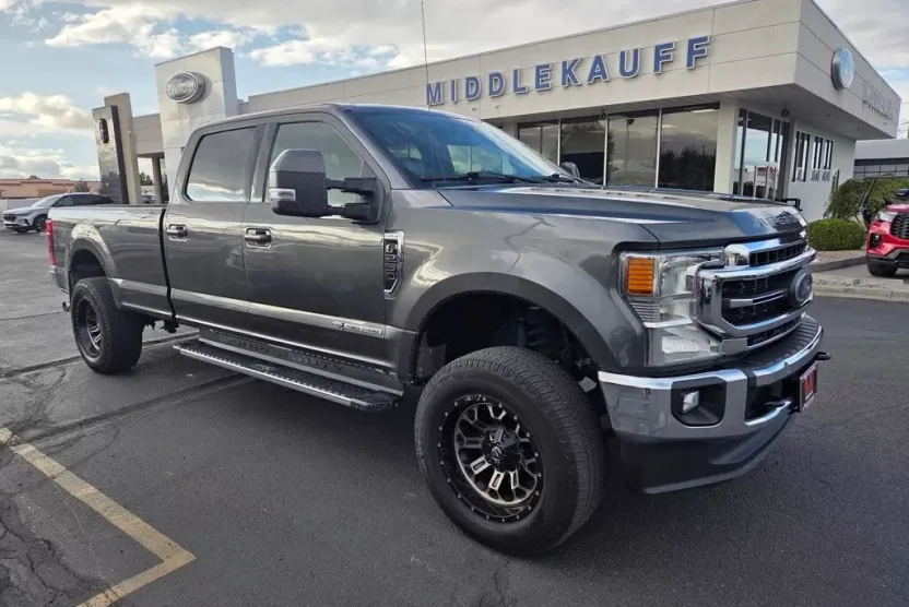 2020 Ford F-250 Lariat photo 1