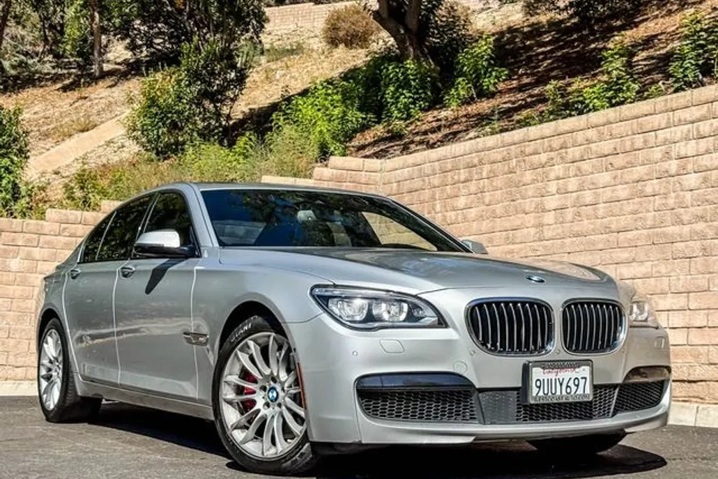 2015 Bmw 750i / ALPINA B7 photo 1
