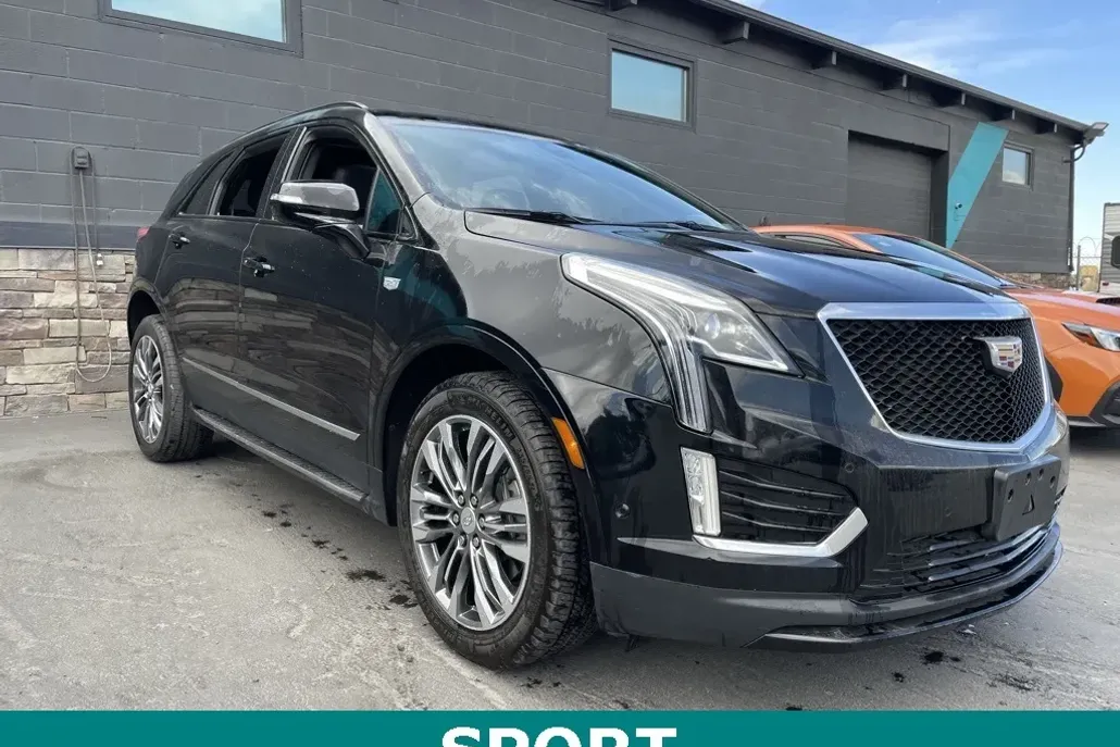 2020 Cadillac XT5 Sport photo 1