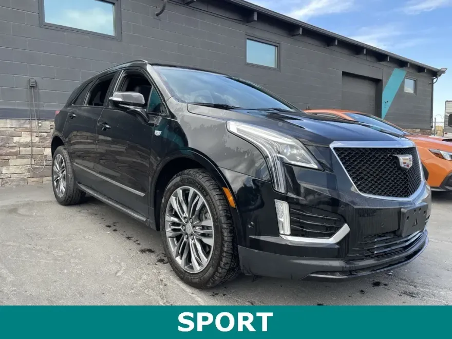 2020 Cadillac XT5 Sport photo 1