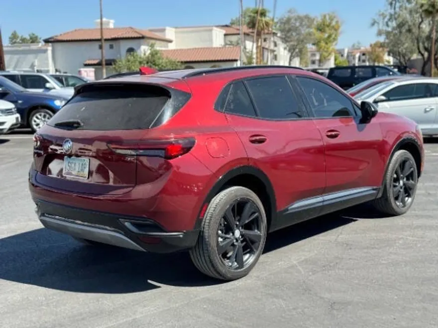 2021 Buick Envision Essence photo 1