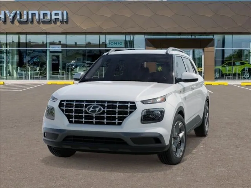 2025 Hyundai Venue SEL photo 1
