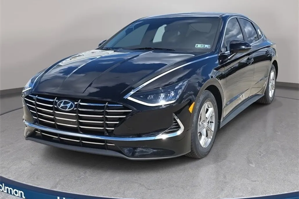 2023 Hyundai Sonata SE photo 1