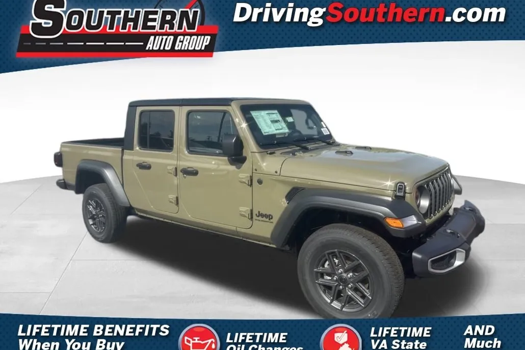 2025 Jeep Gladiator Sport S photo 1