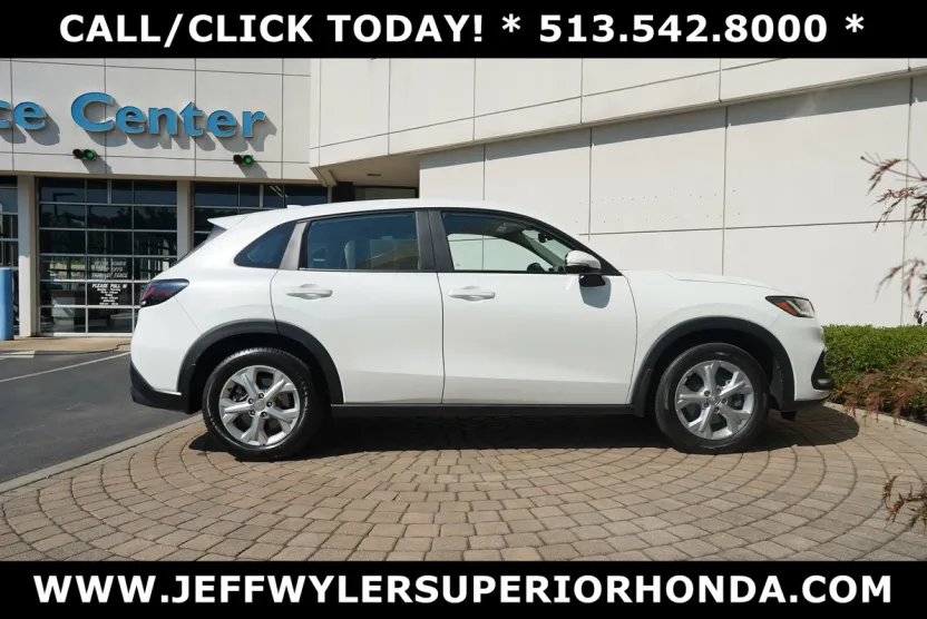 2023 Honda HR-V LX 2WD photo 1