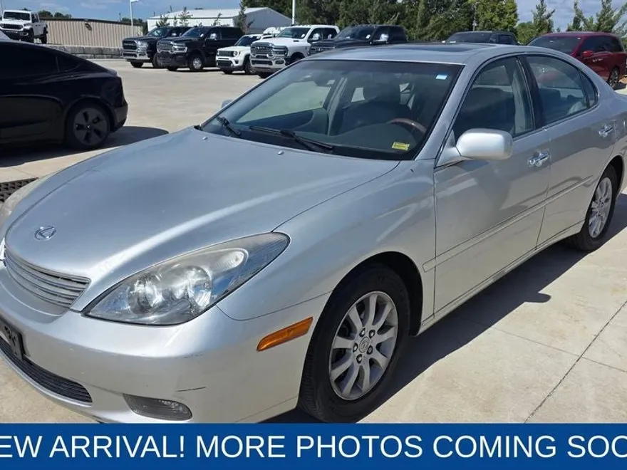 2002 Lexus ES 300 photo 1