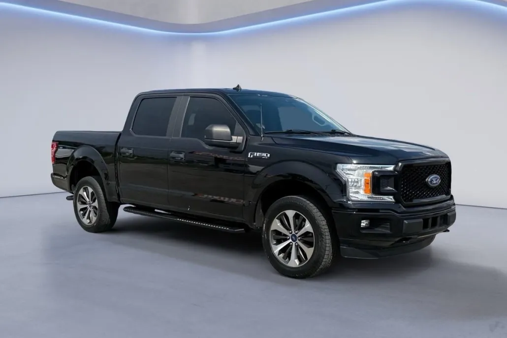 2020 Ford F-150 XL photo 1