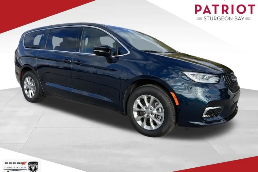 2025 Chrysler Pacifica photo 1
