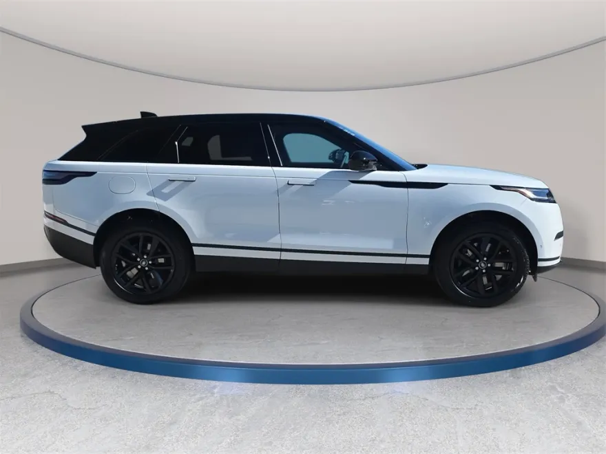2026 Land Rover Range Rover Velar S photo 1
